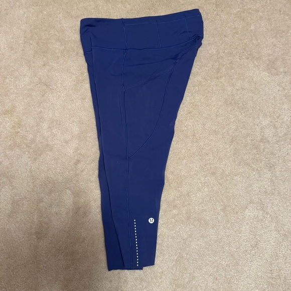 Lululemon Blue Cropped Leggings - Picture 2 of 3